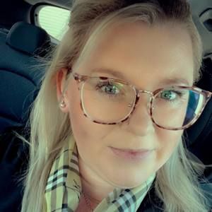 Meet your Posher, Cara